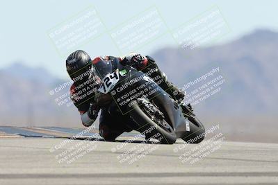 media/Apr-20-2025-CVMA (Sun) [[39090e8767]]/Race 16-Formula Middleweight/